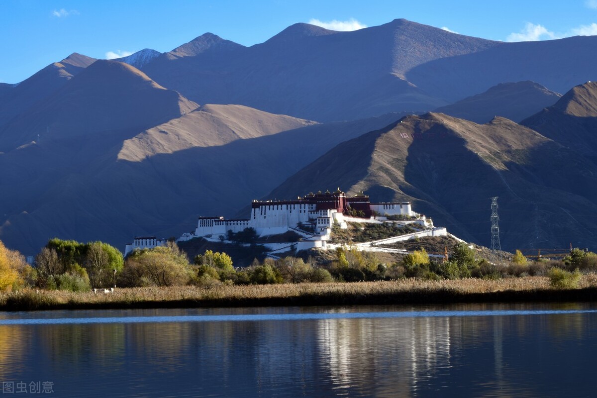 小便黄睾丸潮湿吃什么药,肝郁湿热下注尿浑浊