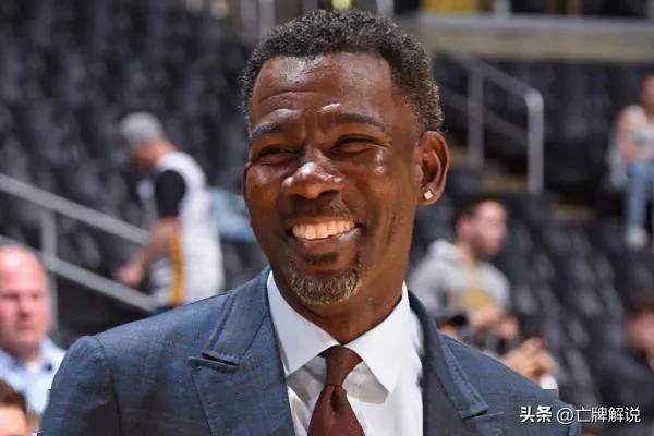 迈克尔芬利巅峰到底有多强,18岁乔丹vs年老乔丹