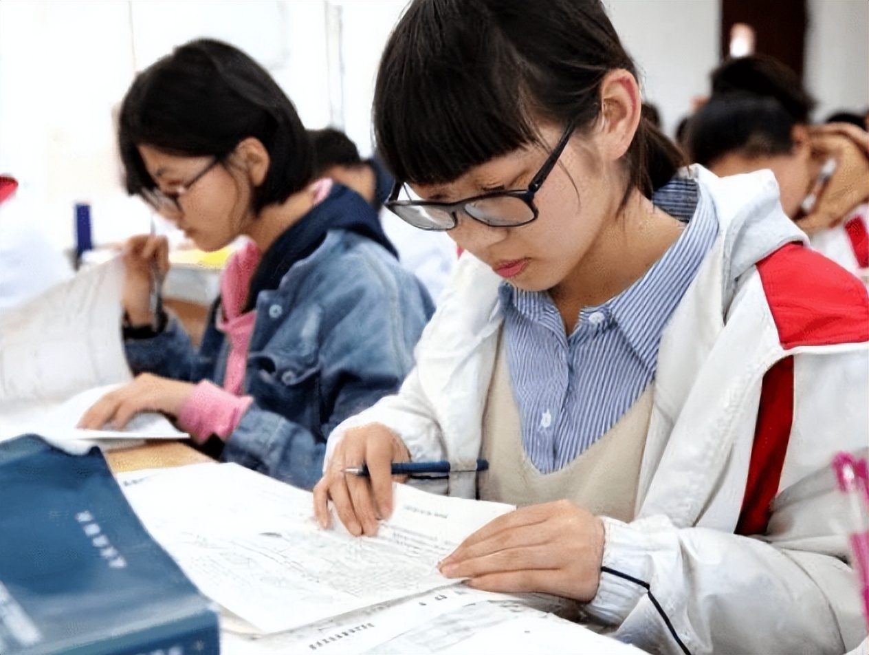 甘肃考生能报的军警类学校有哪些,提前批公安军警类院校