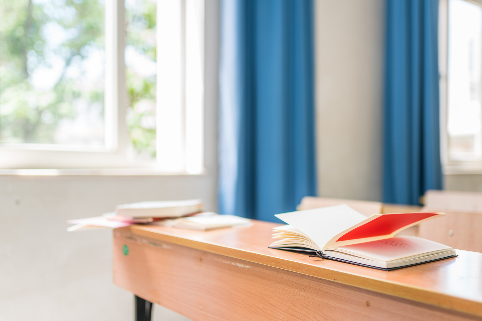 文科生就业前景较好的专业有哪些,文科生就业前景好的专业排名