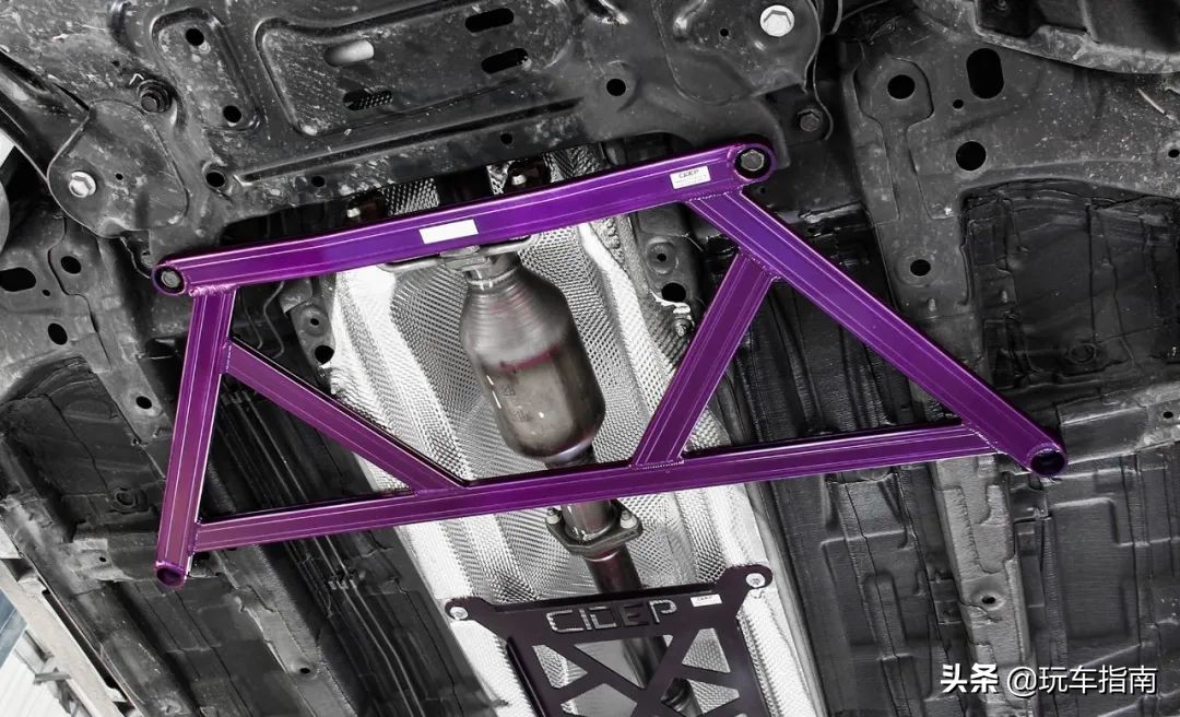 传祺影豹j152021跟2023款有什么区别,传祺影豹r1.5tr-style赛道版落地价