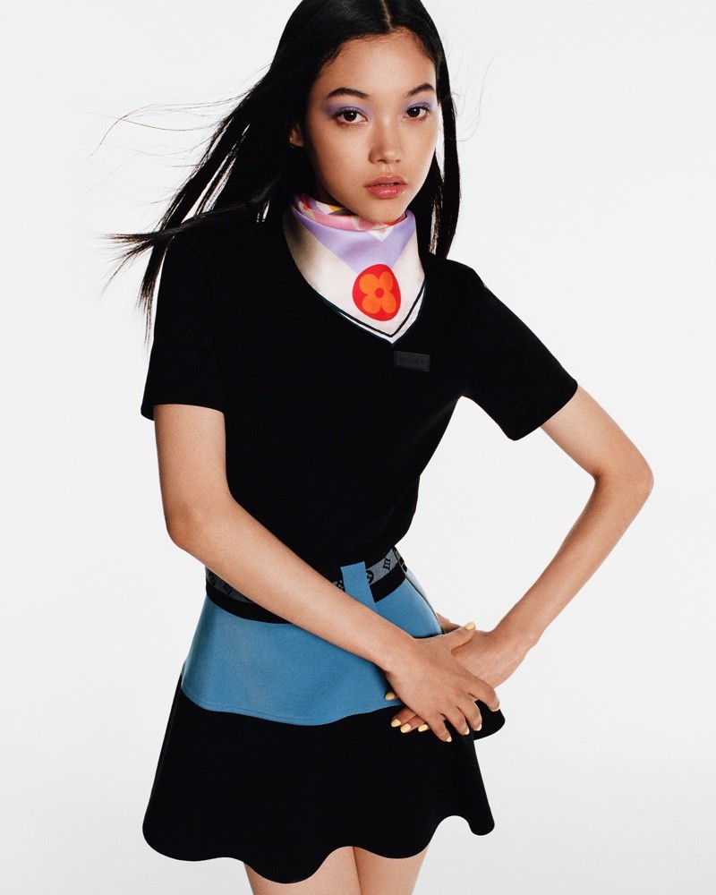 lv新款方巾围巾图片,lv最新方巾