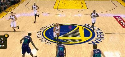 用一生来对抗傲慢与偏见，万字长文记录库里的乔丹精神