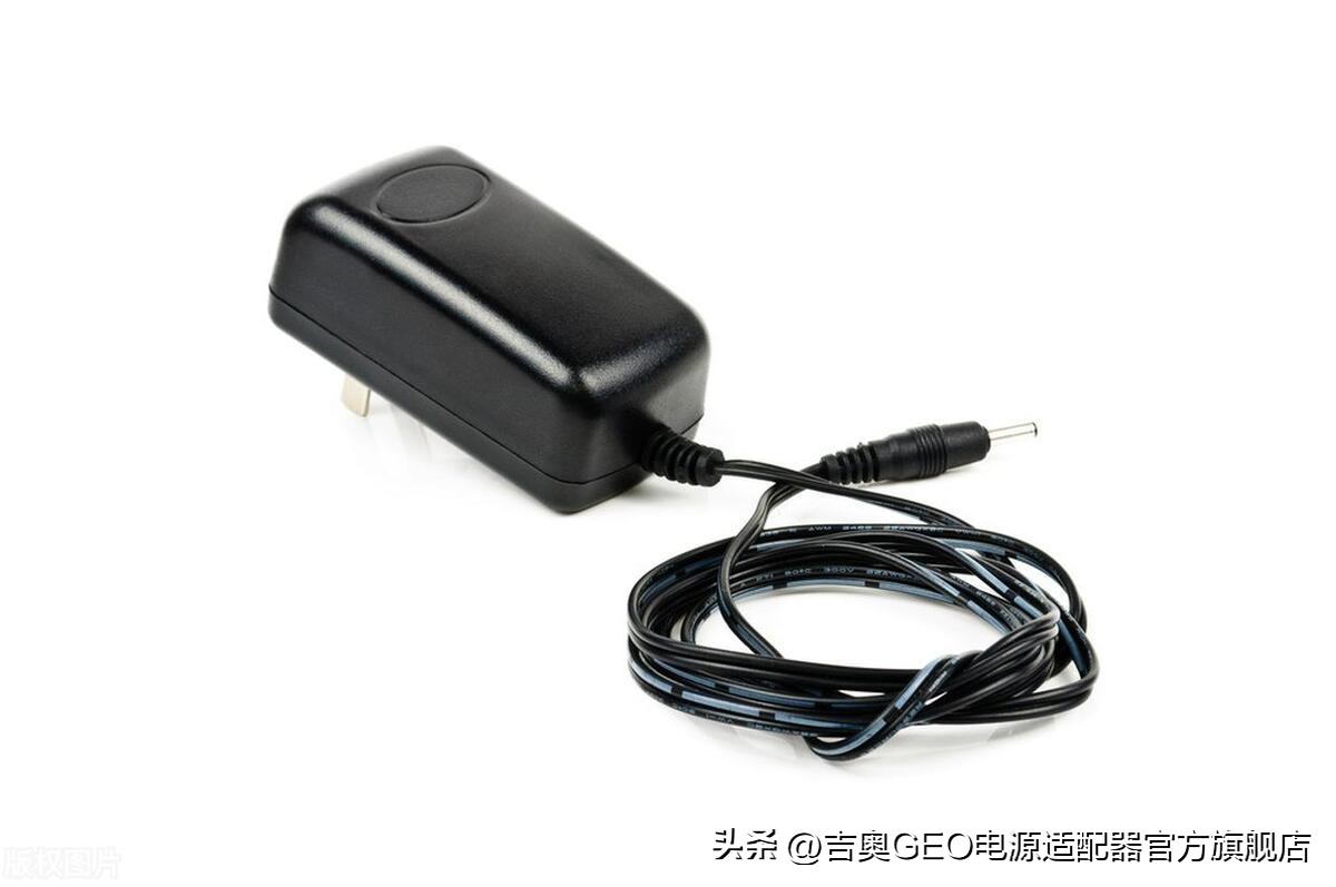 电源适配器正确使用,电源适配器与led灯带怎么接线