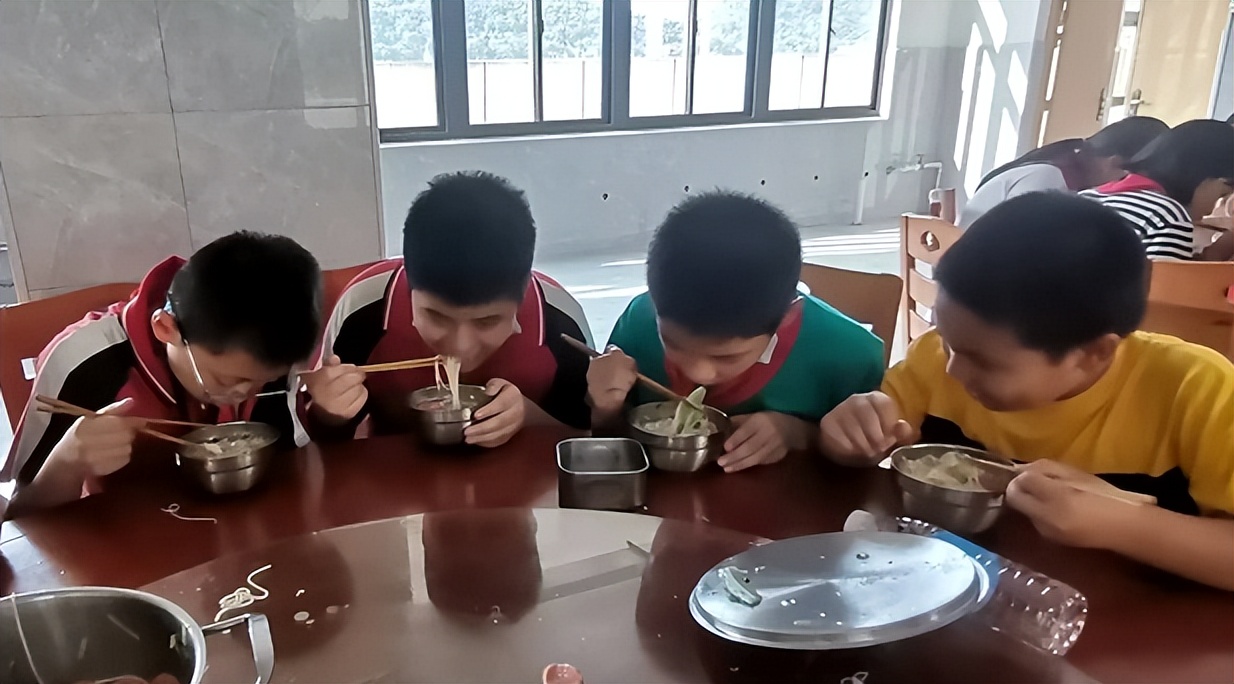 三明学院附属小学台江校区如何,三明学院附小台江校区三一班