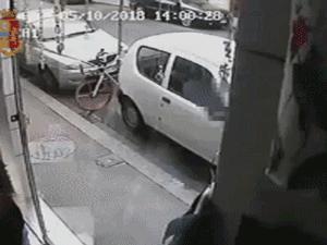 死刑犯狱中诈骗犯被骗7万,诈骗犯在监狱里骗死刑犯7万