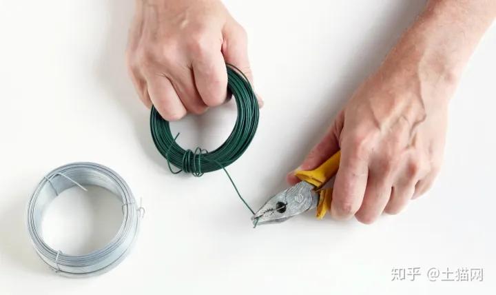 科普|简单修理自己来,几种常用五金工具的使用方法