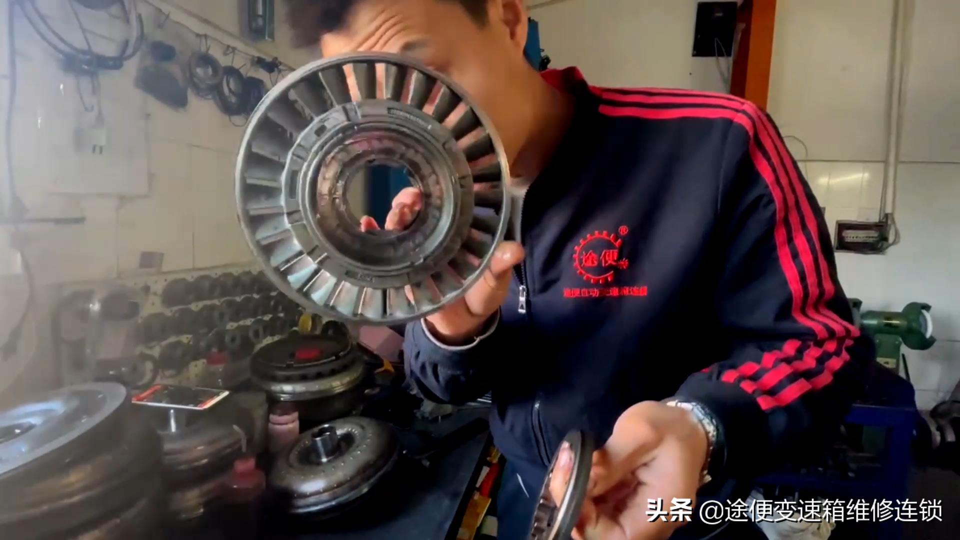 13年翼虎1.6高速120码偶尔有顿挫,福特翼虎换过变速箱油挂挡顿挫