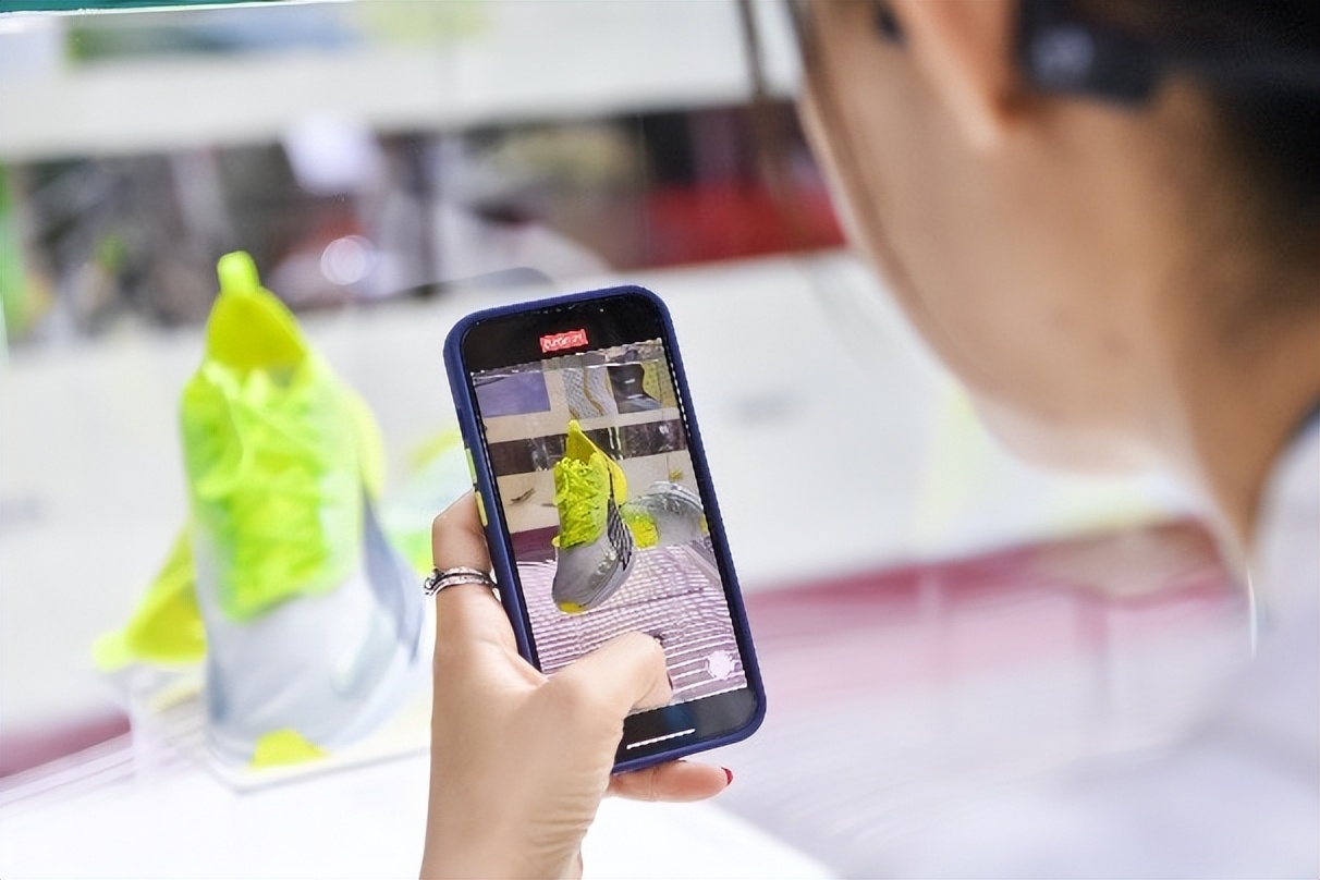 pumadeviatenitroelite测评,puma全新碳板跑鞋