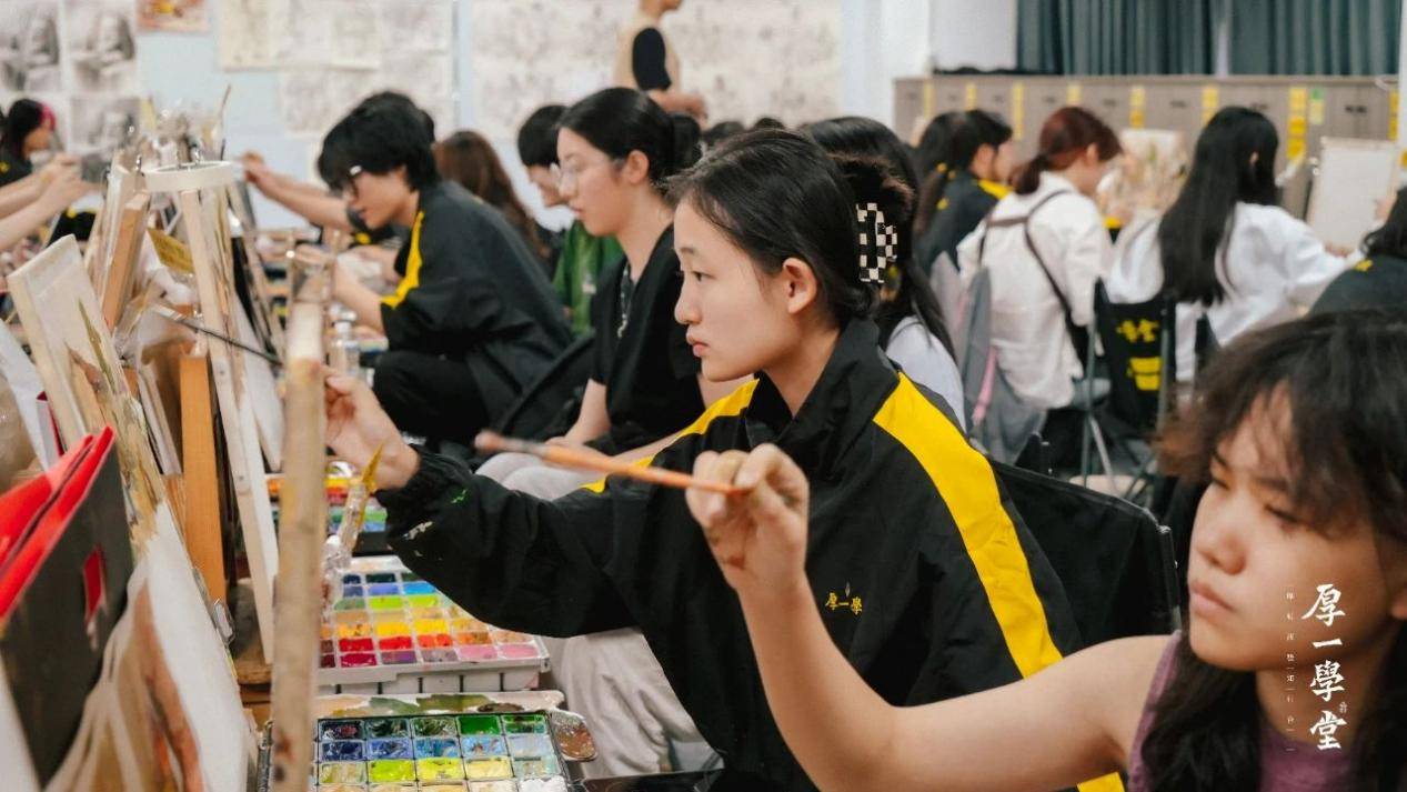 杭州孪生画室和白墙画室哪个好,杭州十大画室最新排名