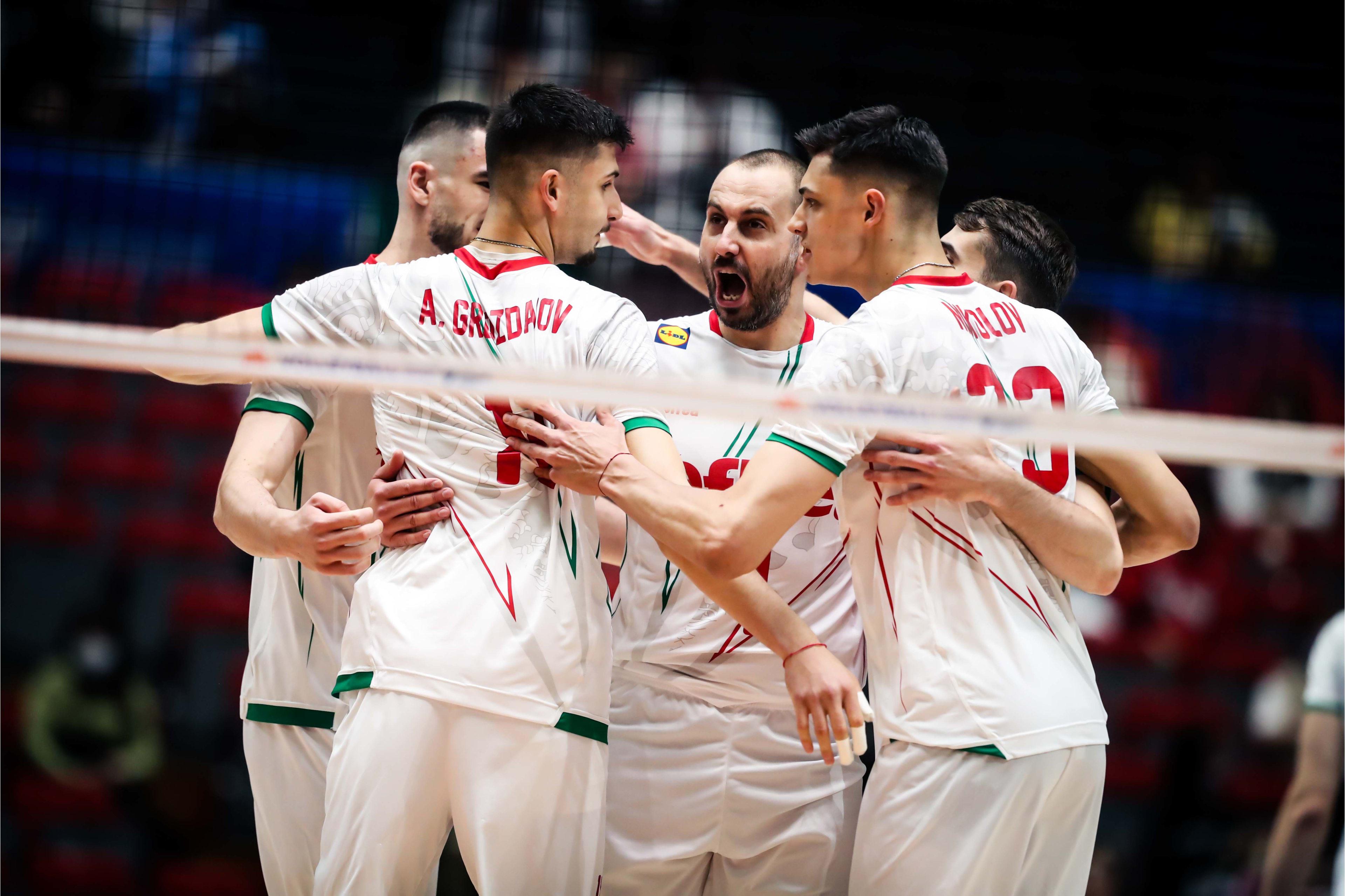 中国男排决赛失利全队自责,中国男排江川张景胤回归训练