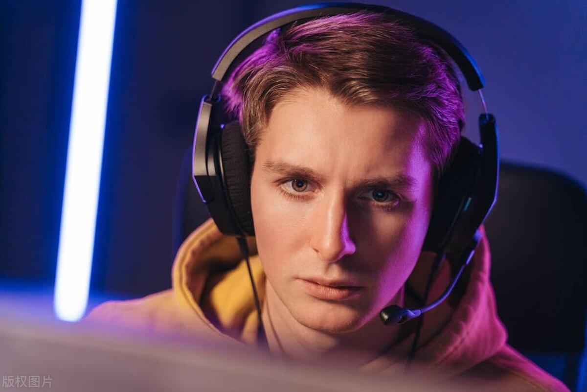 逆战同一时期的枪战游戏,逆战枪战版