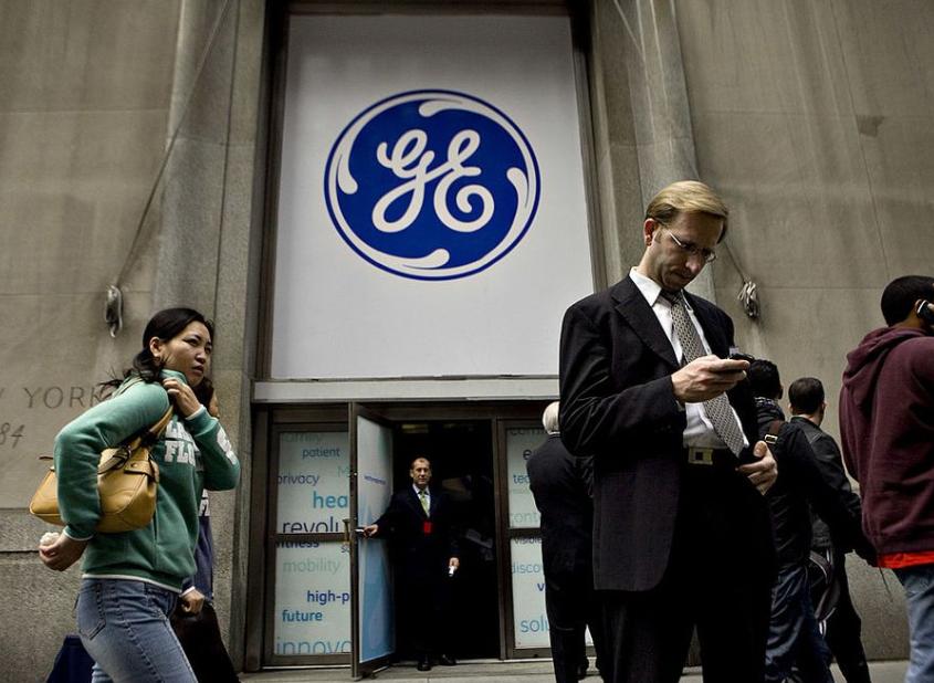 崔连顺：美国恶意刁难，9个月打破技术*锁封**，每天为国家挽回2亿