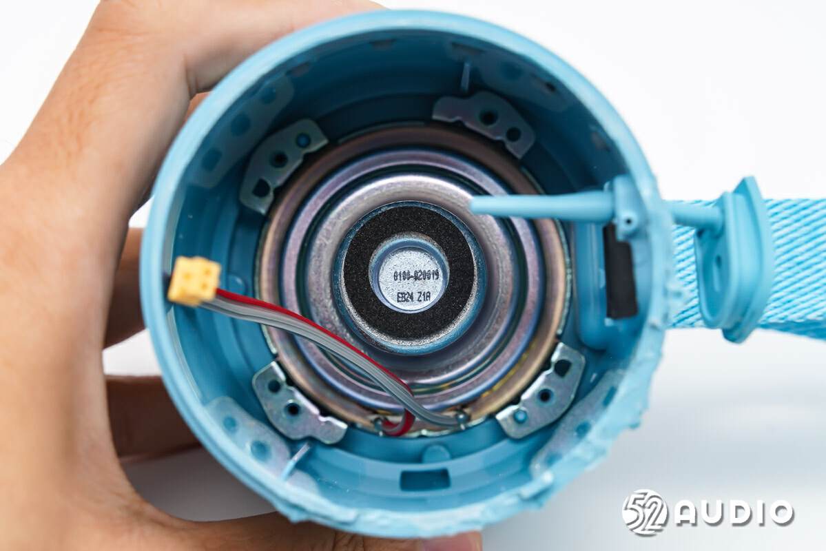 索尼srs-xb01便携式无线蓝牙音箱,索尼srsxb13和xb100哪个好