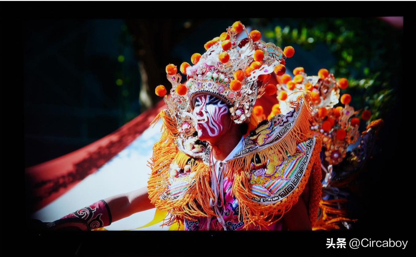 宅家好物清单-电视NAS电动升降桌与配件