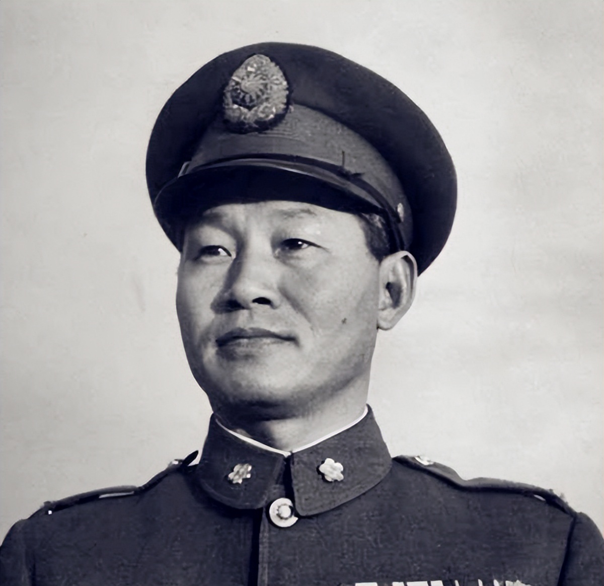 日本投降后国军是怎么败的,日本投降为什么是投降国军