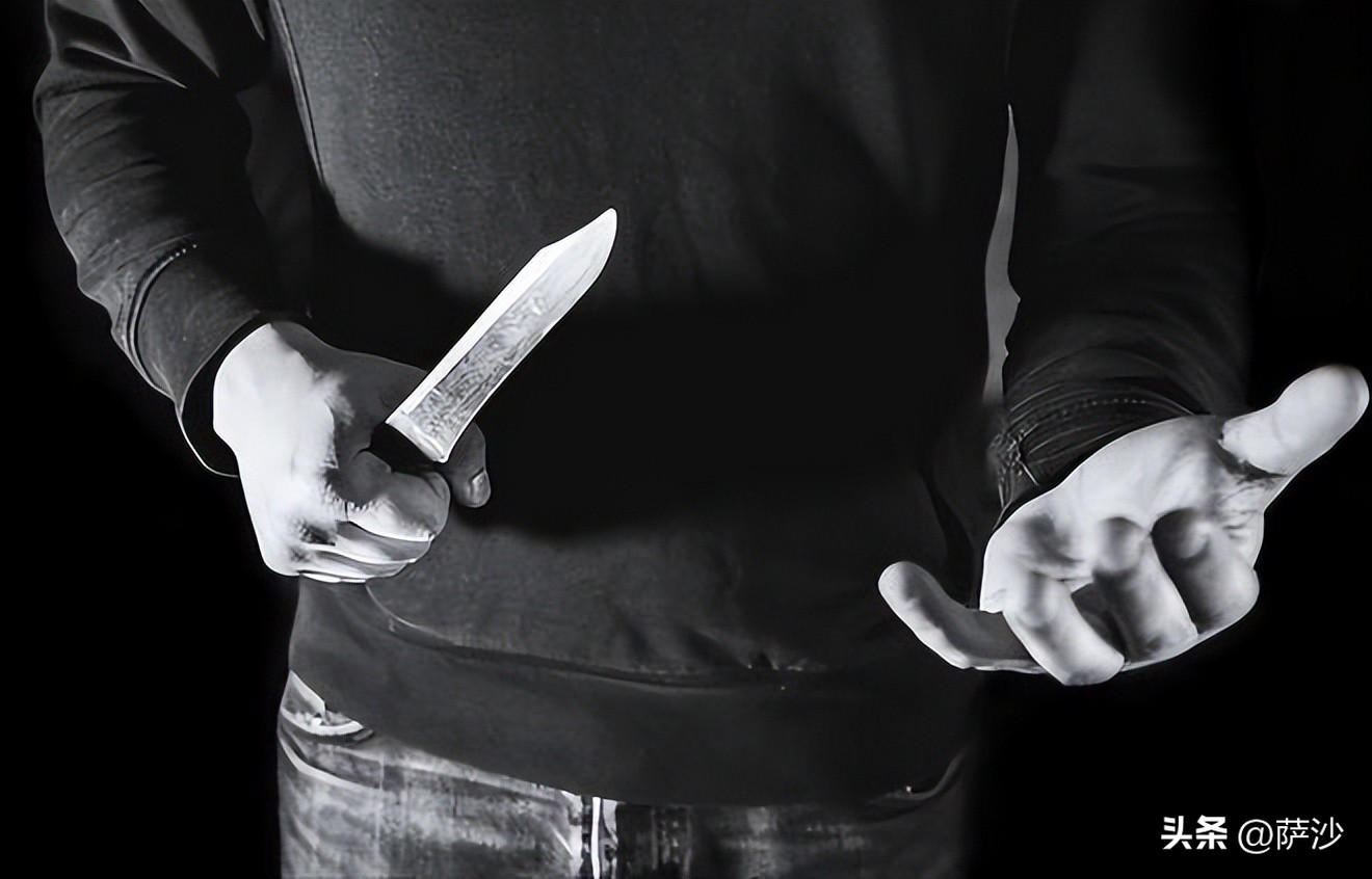 餐饮界大老板全家被残忍杀害：1997年歹徒持刀入室抢劫*门惨灭**案