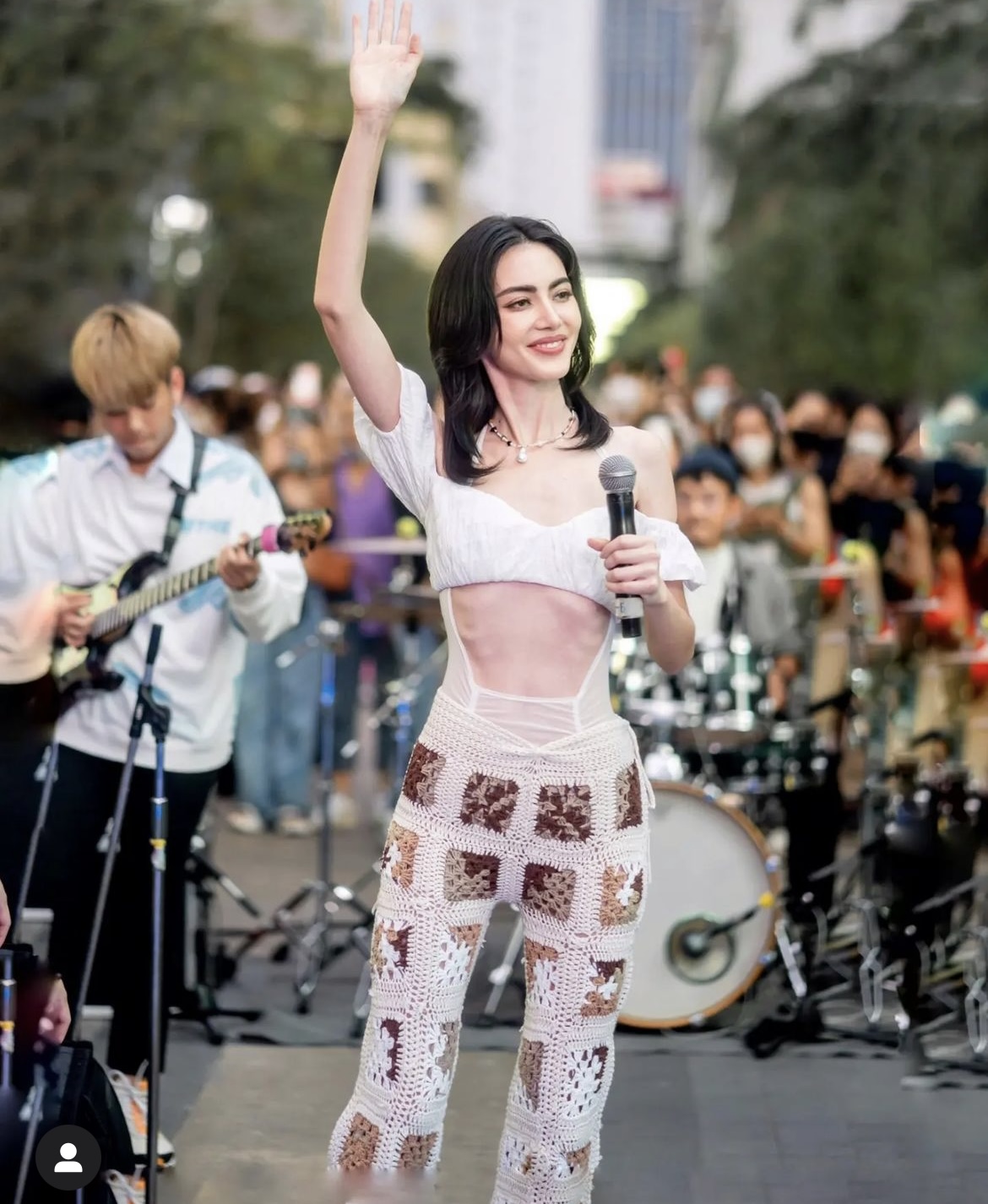 他泰颜值一姐情商这么低？频频迷惑发言引发争议，如今脸也崩了？