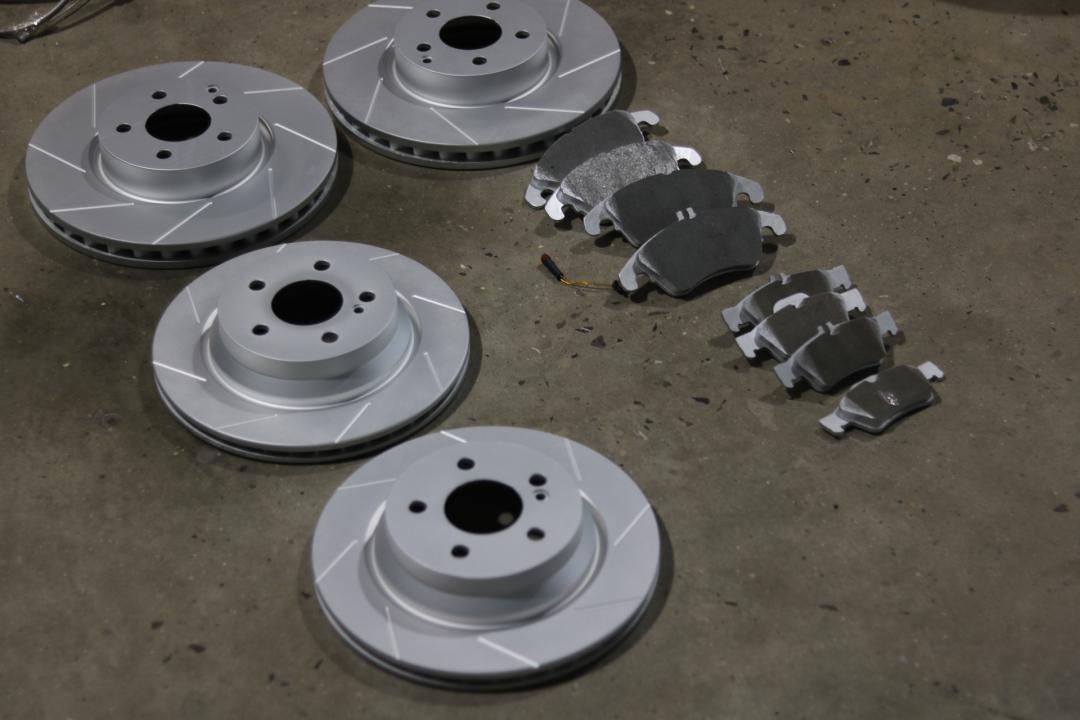 奔驰w212翻新改造全过程,奔驰w212老车翻新