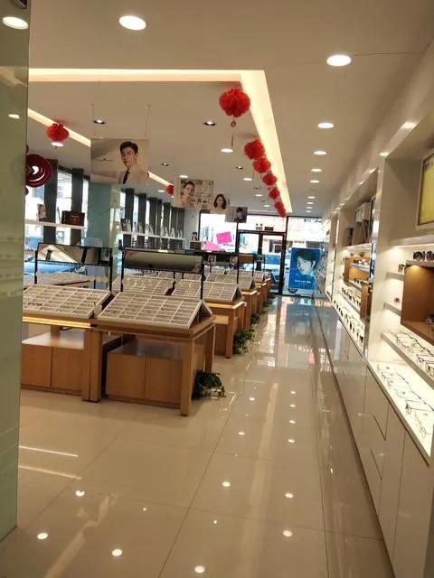 专卖店手表是如何保养,手表店注意事项