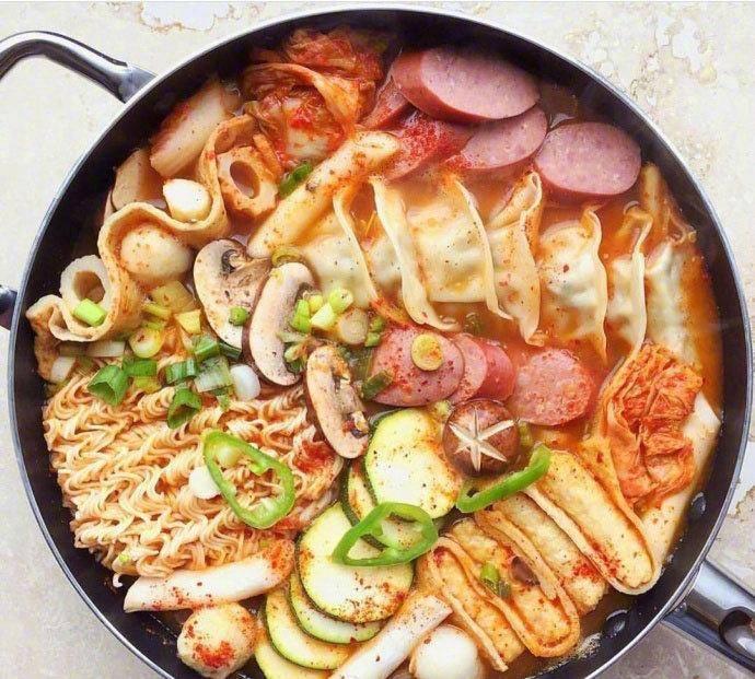 日军找“花姑娘”有多少*行暴**?老人回忆:日本兵没有一点人性