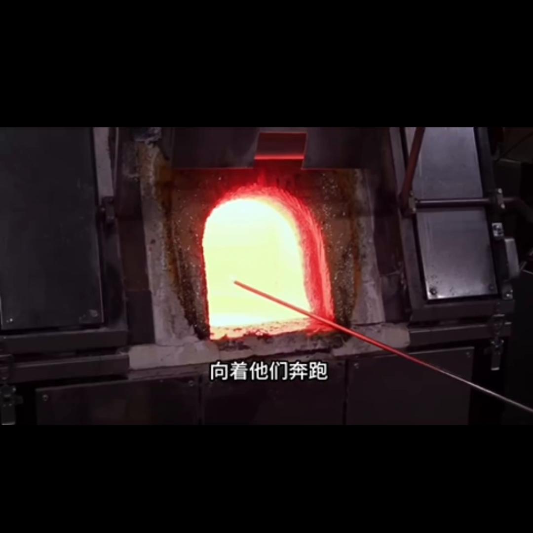 宁静的村庄平静的湖面,宁静村庄的真实生活