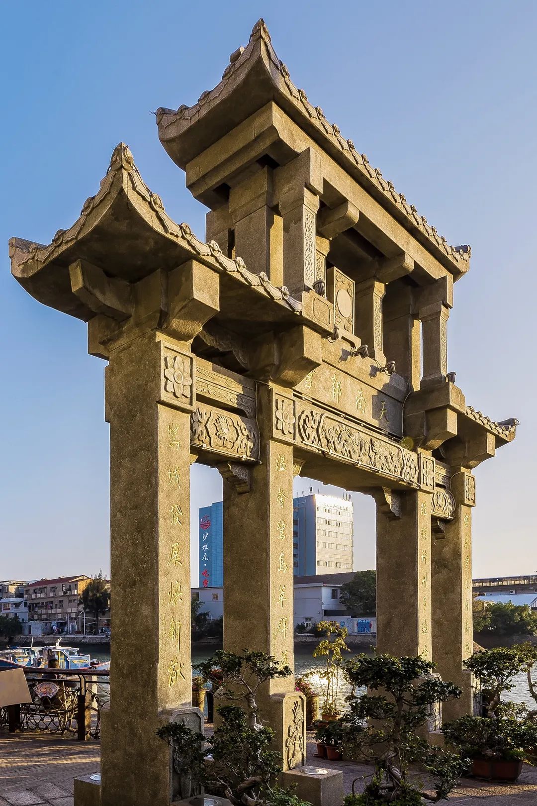 从百年渔港到网红地标!走进厦门最古老的港口,沙坡尾的40年...