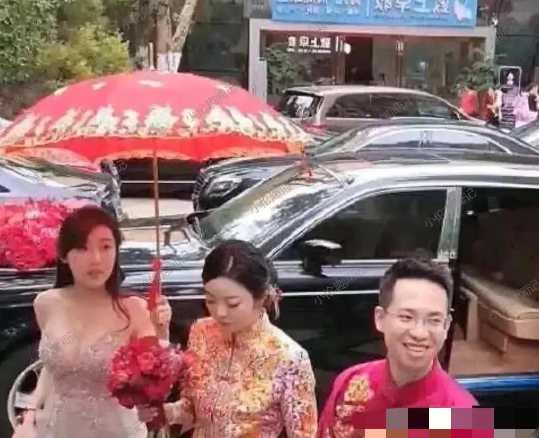 伴娘抢了新娘风头c位,伴娘抢了新娘风头原视频