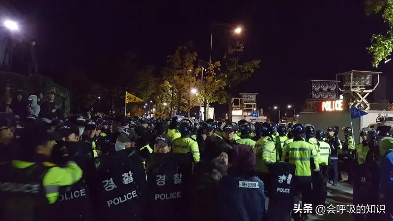 闊╁浗闂鸿湝骞叉斂闂ㄤ簨浠剁殑杩涘睍,闊╁浗闂鸿湝骞叉斂浜嬩欢