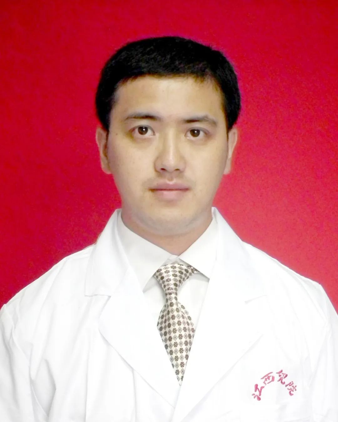 牛奶驼奶羊奶营养成分对比表,纯牛奶配方表怎么看