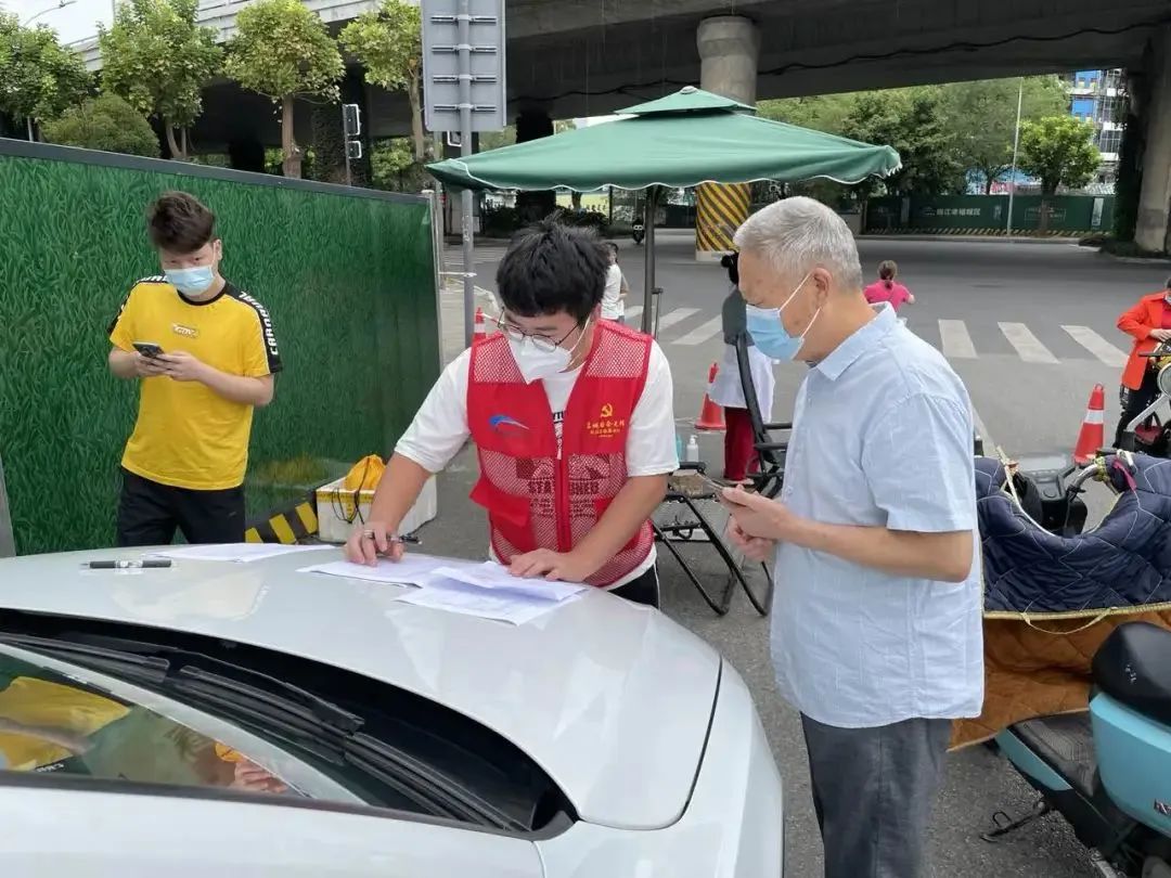 这套阵容，你绝对没见过