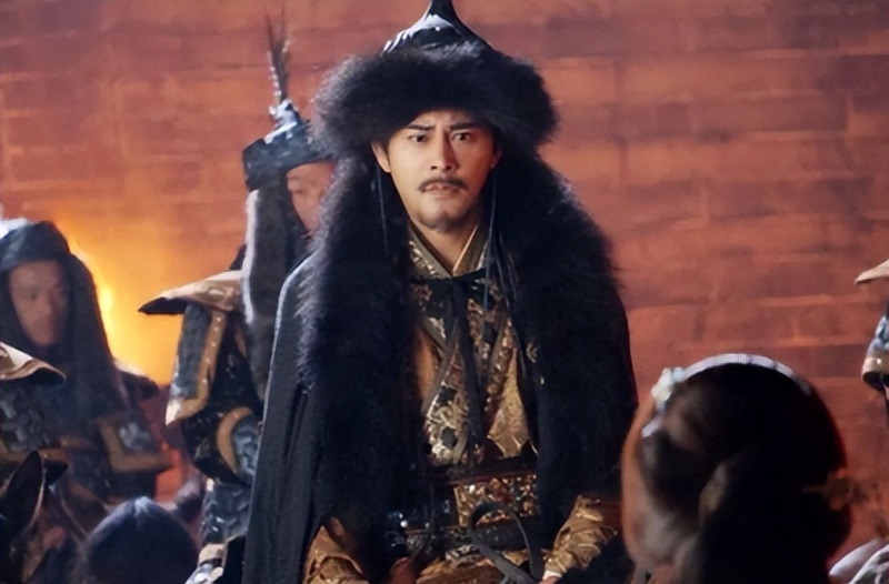 喜欢唱歌、喜欢泡澡、喜欢当乞丐——皇帝们的那些奇葩爱好