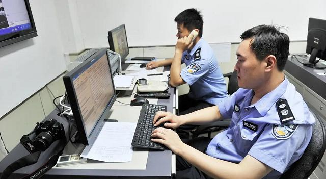 2019年，丈夫为娶怀孕情人，花50万雇*杀凶**妻，杀手“接单”后报警