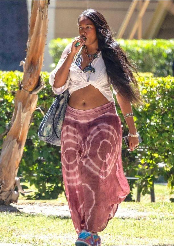 奥巴马14岁小女儿,奥巴马小女儿最新视频