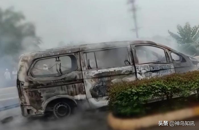 烧伤928天后重生的女孩,24岁女孩曾遇汽车自燃三度烧伤