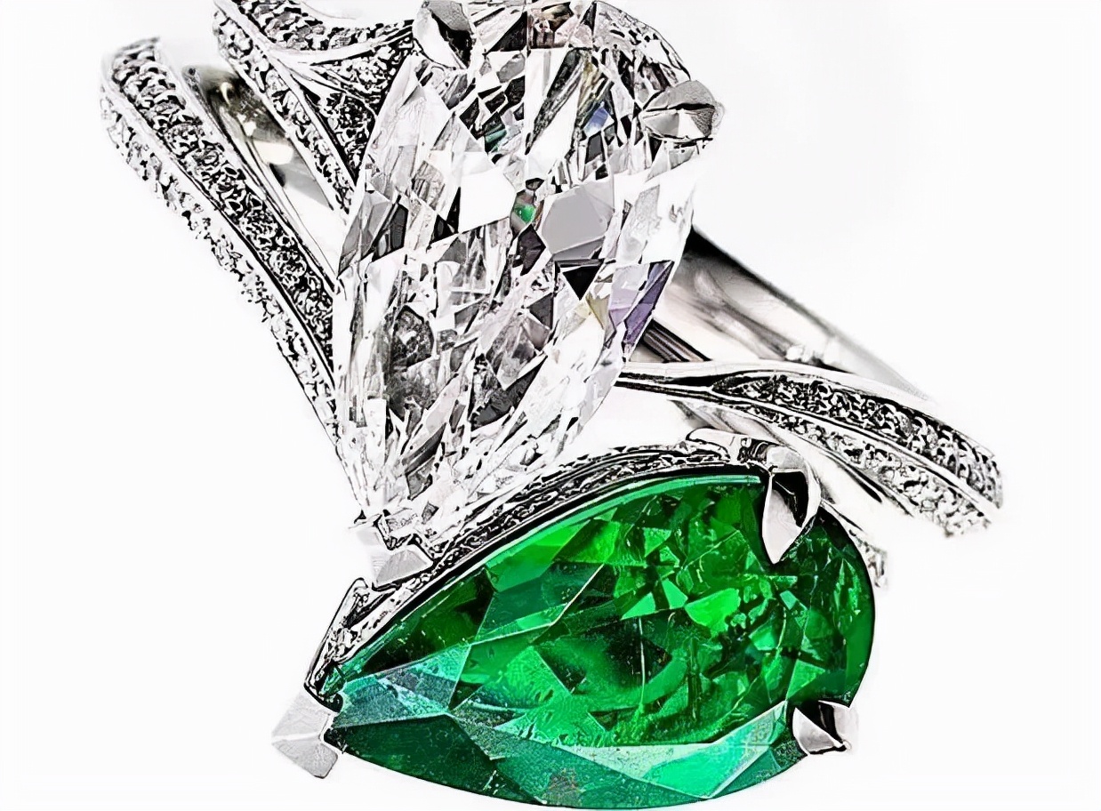 世界三大求婚戒指,拿破仑求婚钻戒