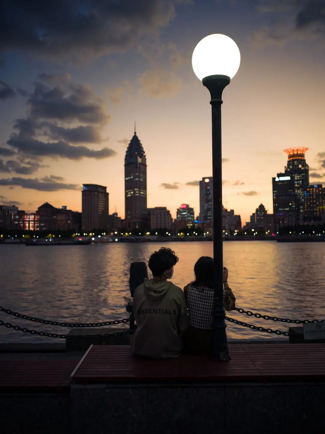 哈苏x2d-100c最新评测,哈苏x2d100c发布时间