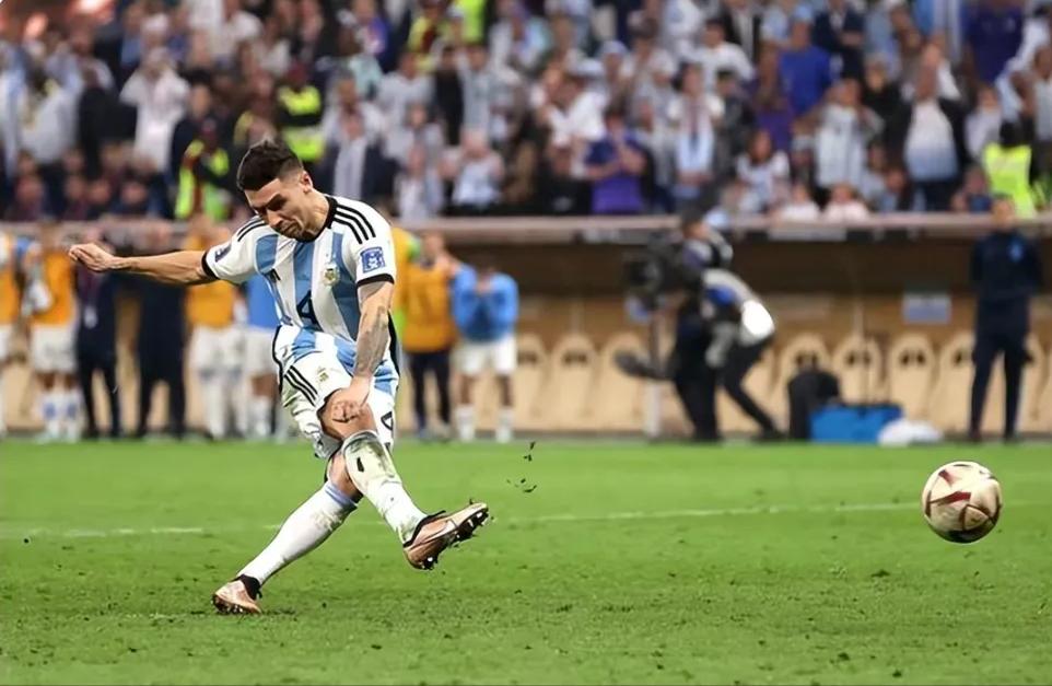 阿根廷新人球员蒙铁尔,阿根廷后卫蒙铁尔