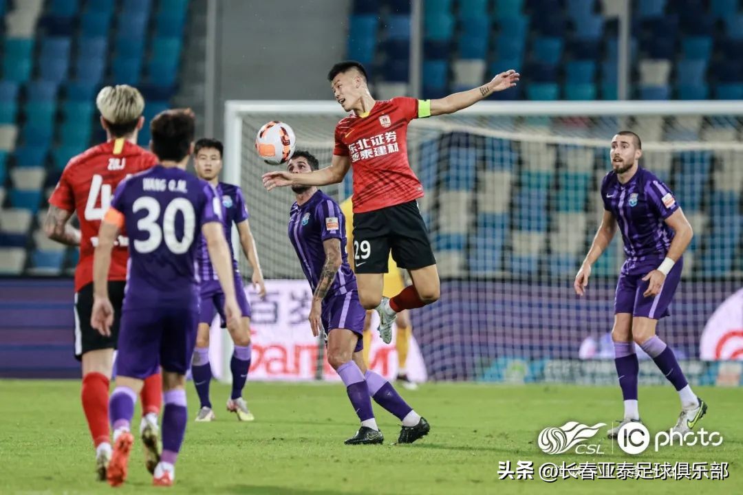 塞尔吉尼奥梅开二度,塞尔吉尼奥过人集锦