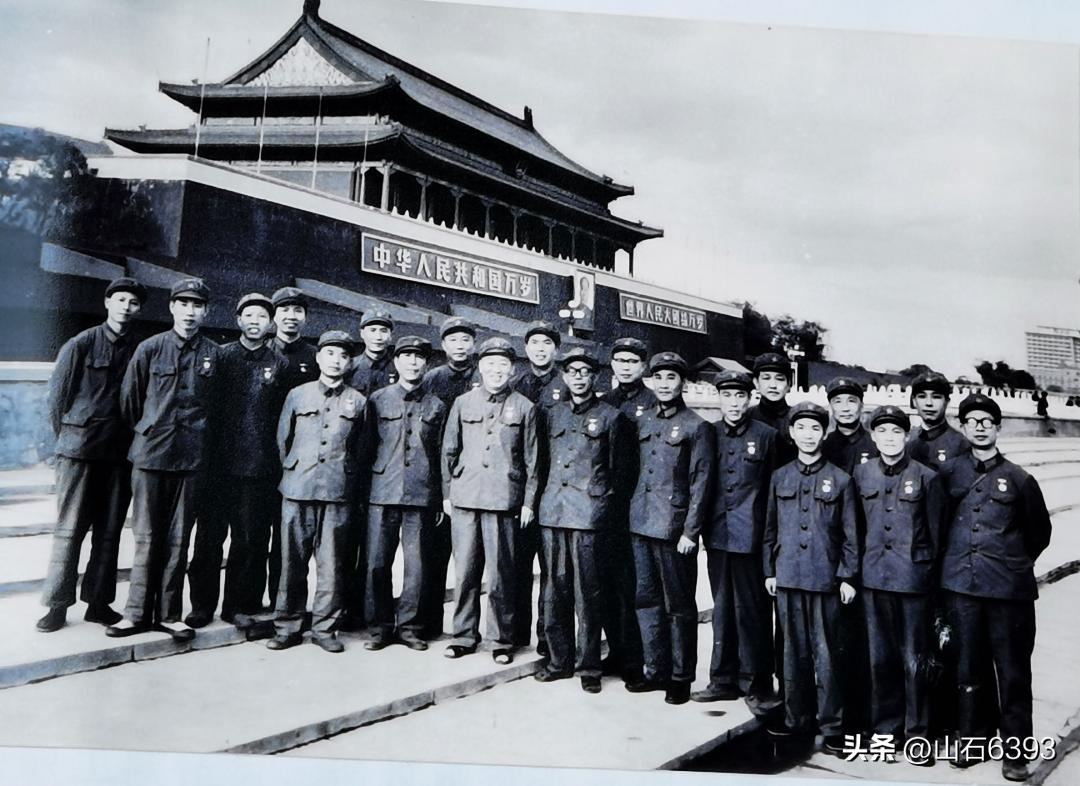 徐生：两代军报人挥泪送别一代著名报人林兆义将军