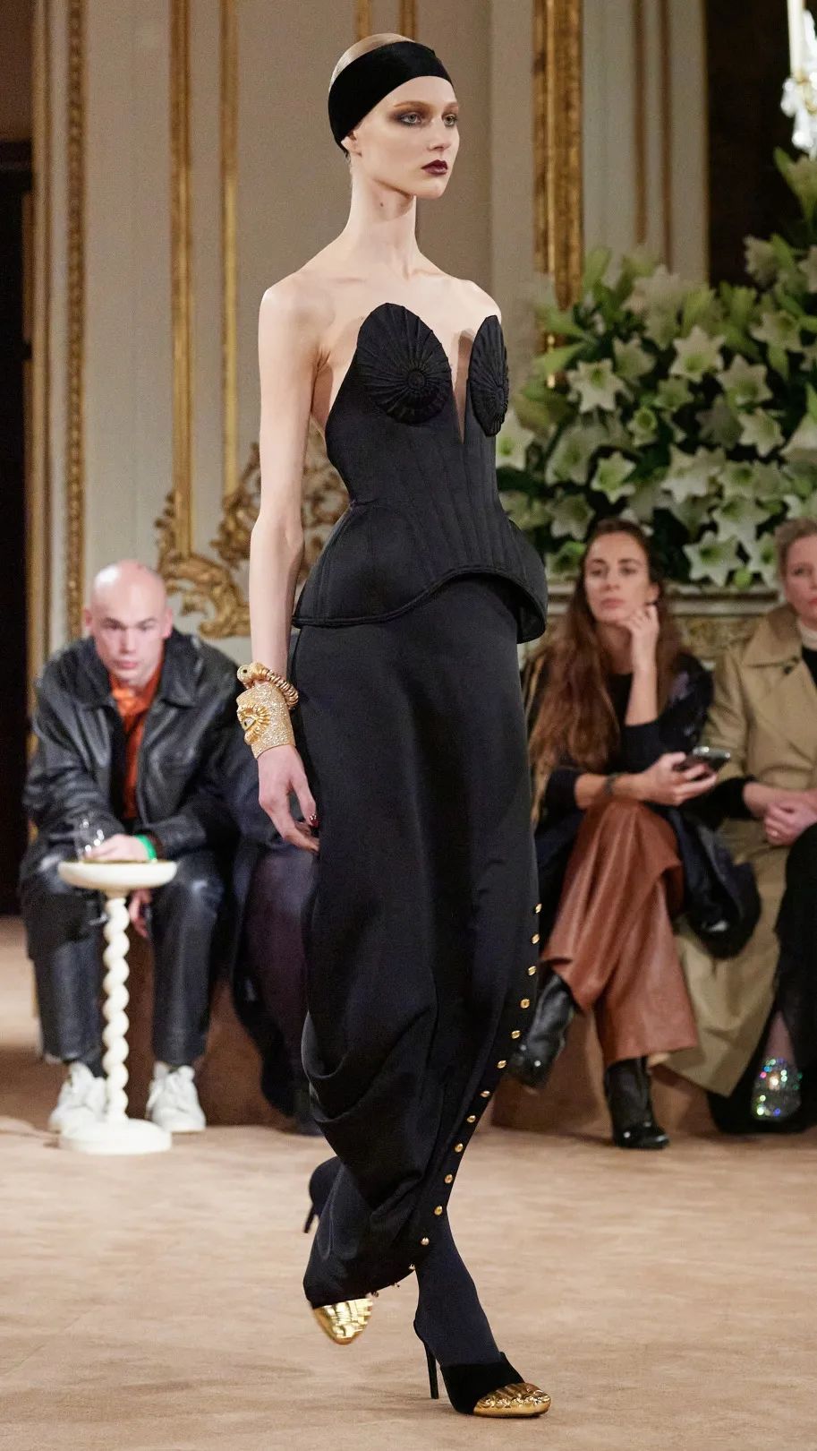 2023-2024秋冬流行趋势款式,2023秋冬流行趋势款式颜色