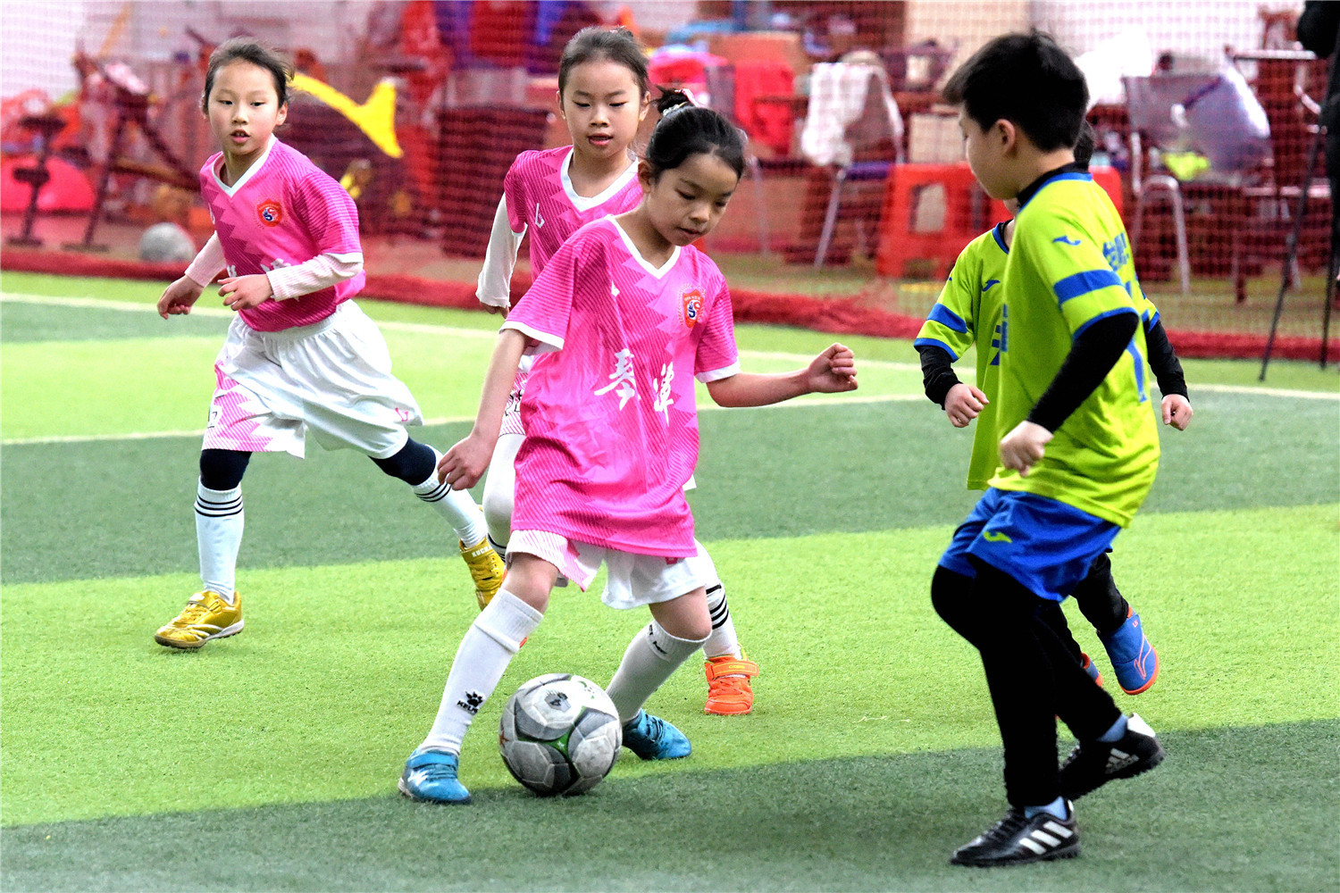 桂林翠竹小学足球赛,桂林市临桂区第一小学足球赛