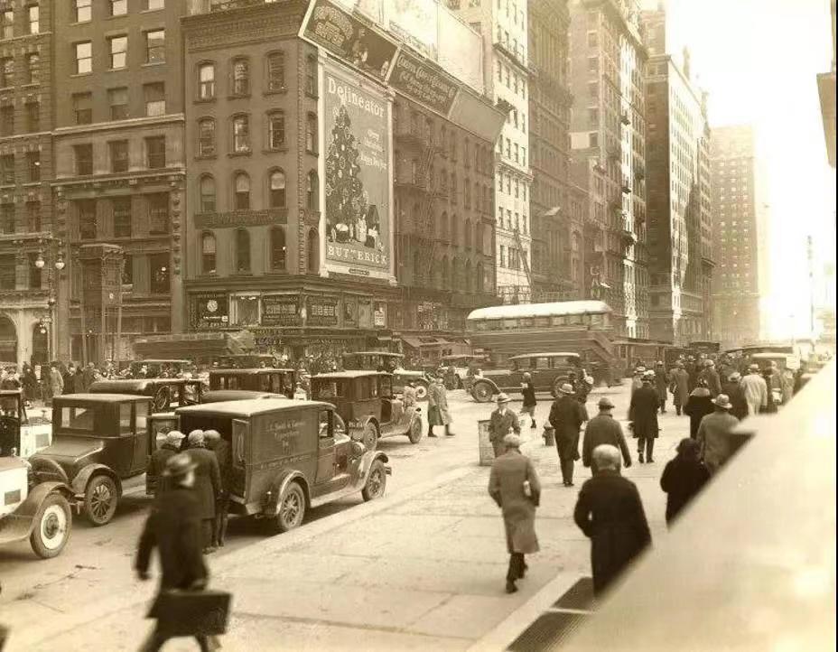 72年尼克松访华，炫耀美国原*弹子**数量，周总理一句话让他哑口无言