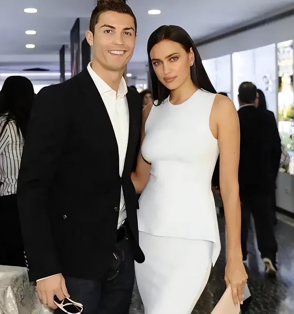 伊莲娜身材大骨架,伊莲娜身材