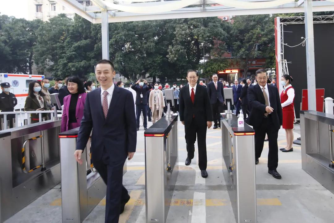 涓北鍏櫌鏂板潃,涓北澶у鐝犳捣鏍″尯鍏櫌杩庢柊