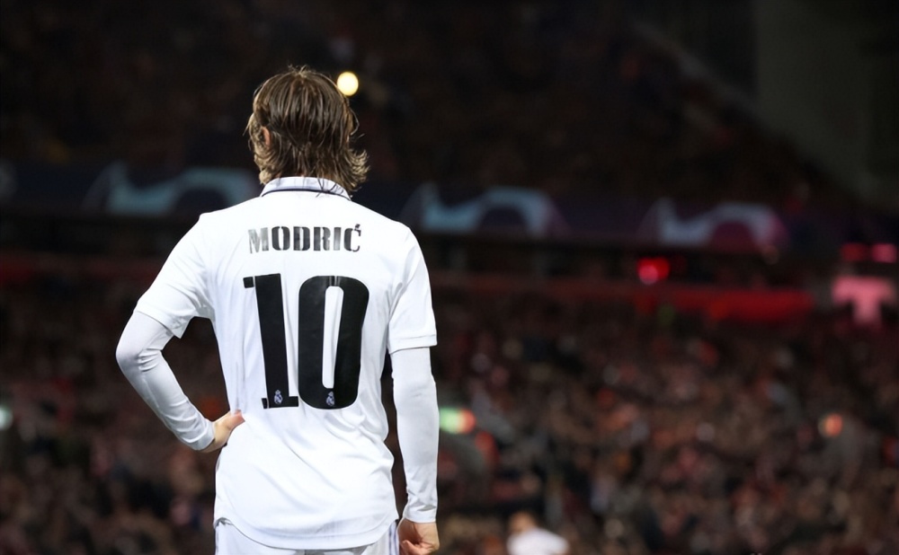 在皇马退役的球星,在伯纳乌退役