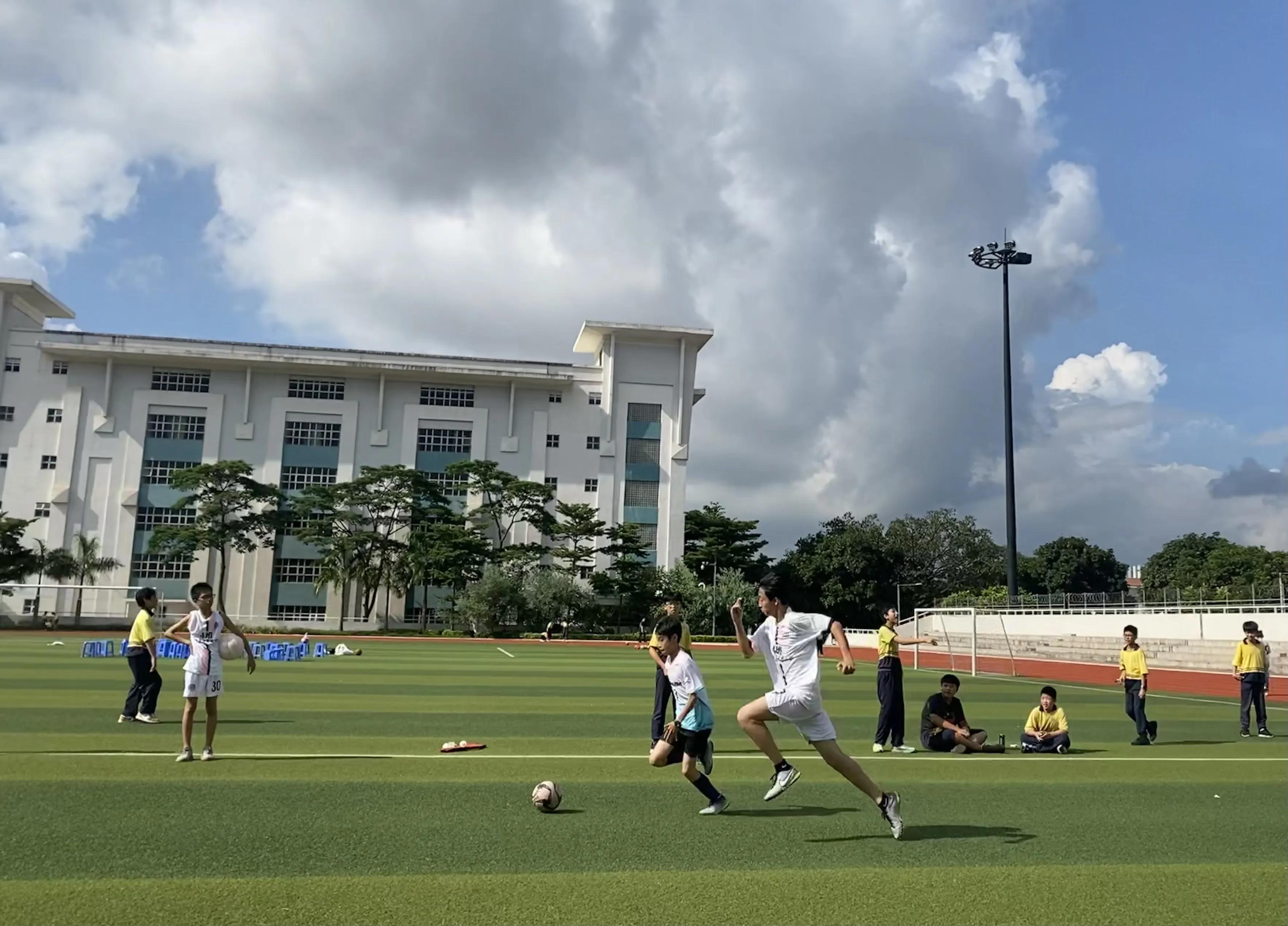 香港足球学校友谊赛,祈福英校港澳班