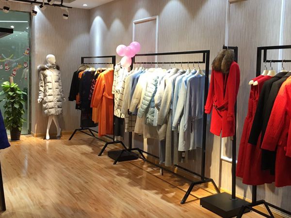 北京资产过亿的老板,北京身价百亿的女老板