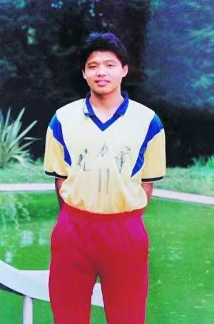 让人扼腕叹息的中国马拉多纳，健力宝球员系列之折翼的天鹅张效瑞