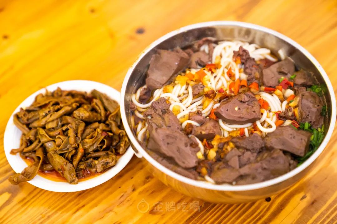 辣到落泪也舍不得停嘴的宝藏城市，不是长沙成都重庆